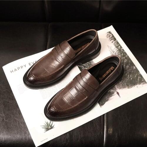 Yomior New Spring Summer Casual Men Shoes Vintage Business Formal Dress Leather Shoes British Loafers Wedge Wedding Oxfords