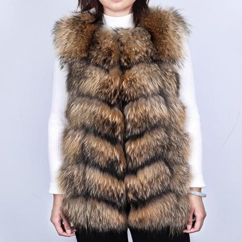 2020 new raccoon fur vest will keep warm in autumn and winter and the ladies real fur coat will be segmented Korean fashion