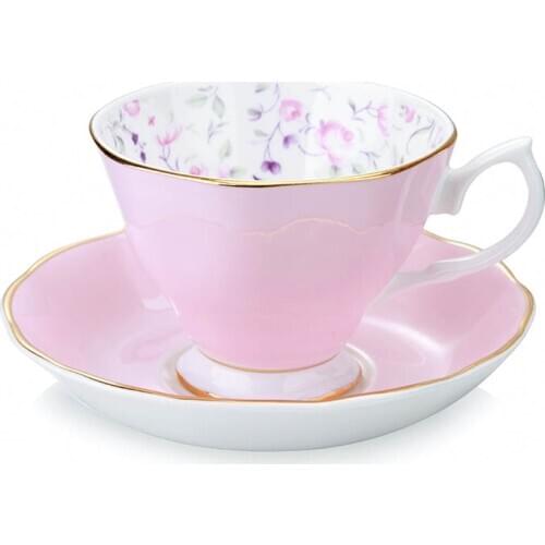 Ceramic Tea Cup and Saucer Coffee European Cappuccino Travel Coffee Cup and Saucer Red Tea Tasses Expresso Home Drinkware AB50BZ