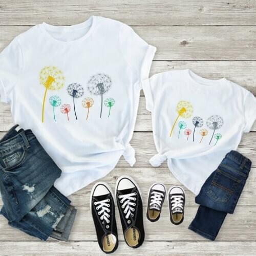 Hot New Fine Dandelion Print Father and Son Family Look T-shirts Aesthetic Baby Boy Tee shirt Mommy and Me Clothes Tshirt