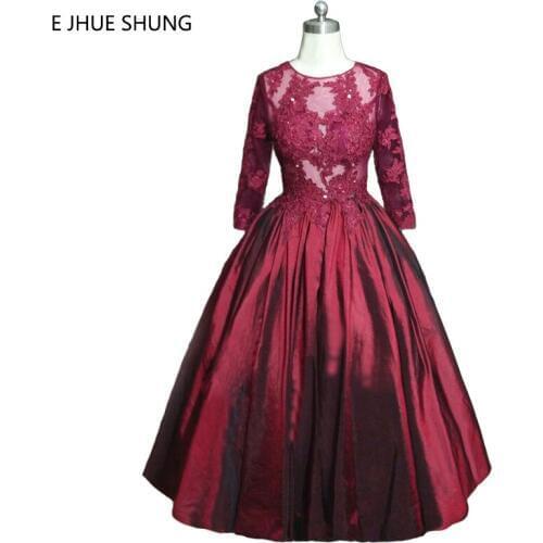 E JUE SHUNG Burgundy Lace Appliques Long Sleeves Wedding Dresses 2018 O-neck Ball Gown Wedding Gowns robe de mariee