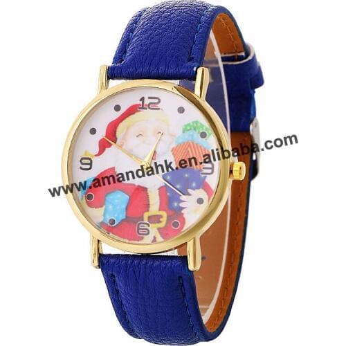 New Gold Fashion Design Ladies Watch Charming Christmas Style Quartz Watches Woman Leather Dress Red Heart Wristwatches