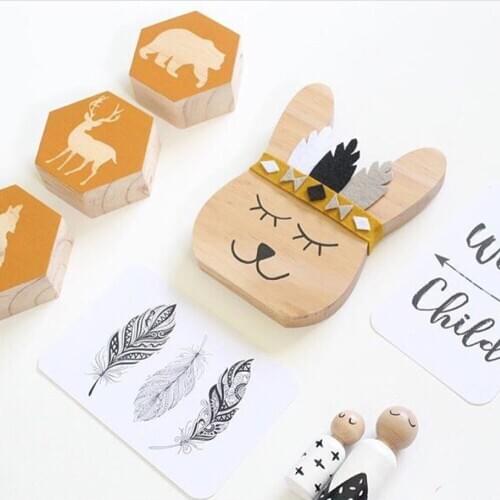 INS Nordic Style Solid Wood Wall Ornament Cute Animal Figurine Nursery Children Room Decor Kids Gifts Nordic Style Home Decor
