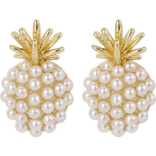 Trendy Geometric Pearl Earring Women Classic Pineapple Pearl Stud Earrings Female Fashion Earrings Female Jewelry Gift
