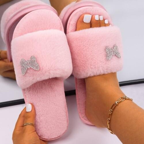 Womens Slippers Fluffy Flip Flops Rhinestone Butterfly Decor Furry Slides Home Slippers Ladies Non-Slip Flat Shoes New Arrival