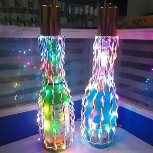 Thrisdar LED Charging Champagne Wine Strobe Cover Bar Wine Stopper Champagne Cap Flashing wine cap For Wedding Party KTV