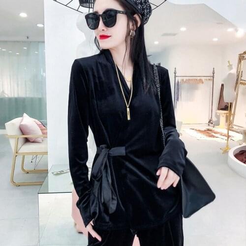 Womens T-shirt new black V-neck velvet top Ms. Slim foreign shirt T-shirt female long sleeve tshirt harajuku t shirt women