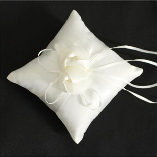 1Pc Casamento Ivory Satin Petal Ring Pillow For Wedding Pary Decoration Event & Party Supplies Wedding Accessories