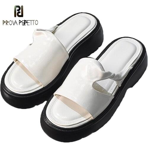 Slippers Womens Summer Wear New Fashion All-match Thick-soled Open-toed Roman Shoes Non-slip Increased Beach Sandals Women