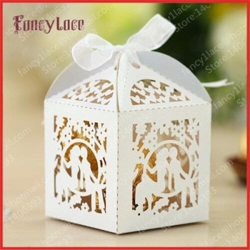 2017 Hot Sale Laser Cutting Paper Chocolate Boxes, Romantic Lovers Candy Box For Wedding Souvenirs, Wedding Favor Gift Box 50pcs