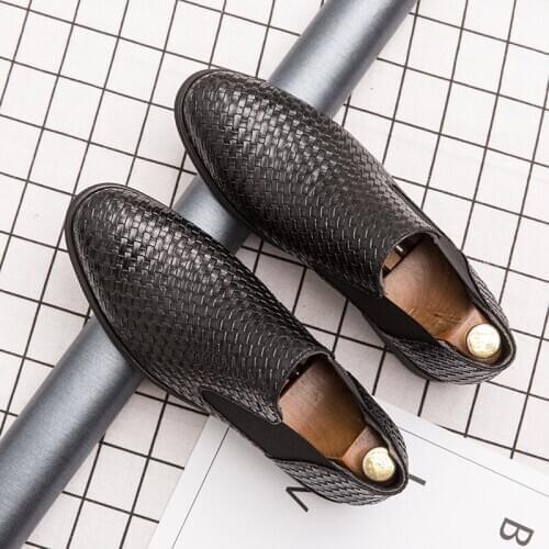 2019 Genuine Leather Men Shoes High Top Casual Leather Boots Fashion Male Shoes Comfortable Winter Moccasins Soft Men Sneakers