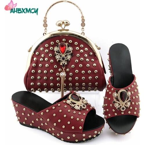 Wine Color New Design INS Hot Selling Nigerian Women Shoes and Bag Set Decorate with Rhinestone for Wedding Party Mature Shoes