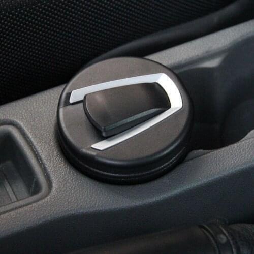 New portable car ashtray for chevrolet cruze aveo captiva lacetti VW Volkswagen JETTA MK6 GOLF 5 6 7 skoda fabia