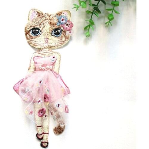 Fabric Embroidered Cat Cartoon Patch Girl Clothes Stickers Bag Sew Sew On Applique DIY Apparel Sewing Clothing Accessories