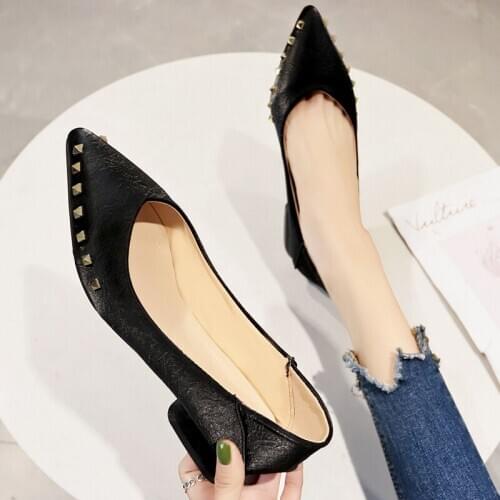 2020 Pop Star Pointed Toe Girl Thin Heel Woman Shoes Rivet Design Lady Fashion Shoes Elegant European Fashion Women Shoes U18-10