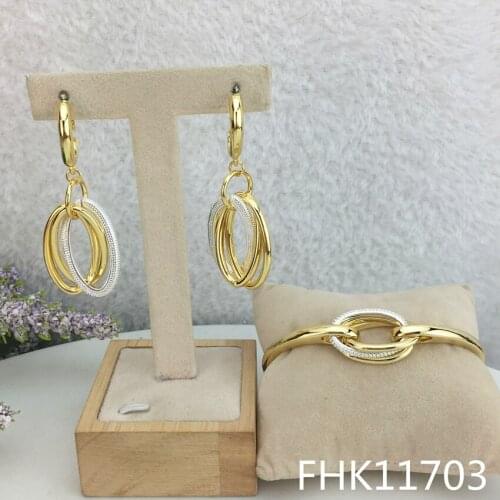 Yuminglai Russian Trendy 2 Pcs Luxury Two Tones Jewelry Sets Drop Earrings and Bracelet FHK11703