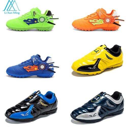 2021 New Parent-child Trend Non-slip Anti-collision Summer Professional Flexible Wear-resistant Boys And Girls Football Shoes