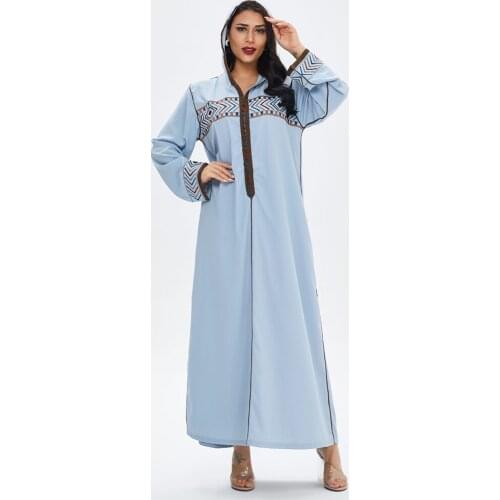 Abaya Dubai Turkey Muslim Embroidery Hooded Dress Women Caftan Elegant Lady Islamic Clothing 2021 Djellaba Femme