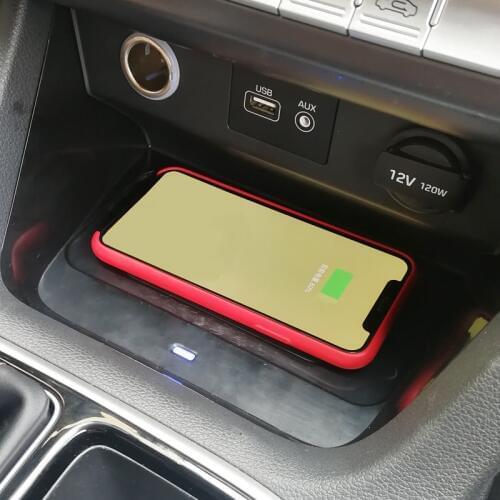 For Hyundai Sonata 9 2017 2018 2019 car accessories mobile phone 10W QI wireless charger phone adapter charging case phone holde