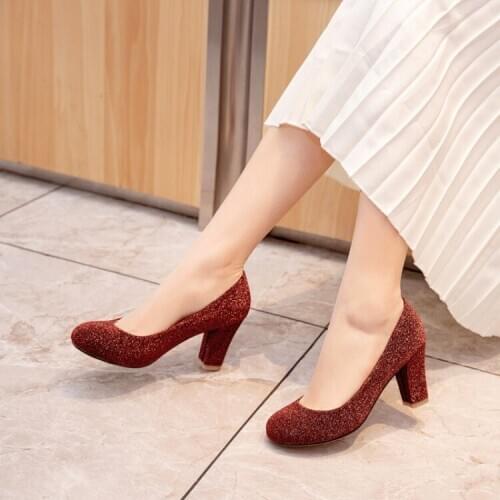 2020 new Gretel shallow pointed high heels large 44 45 46 47 thick single shoes 47