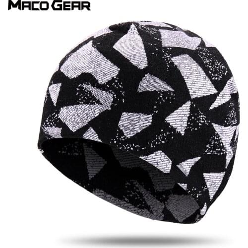 Winter Warmer Hat Cycling Sports Running Caps Ski Hiking Thermal Hats Fashion Men Women Black Red Elastic Cap Windproof Beanies