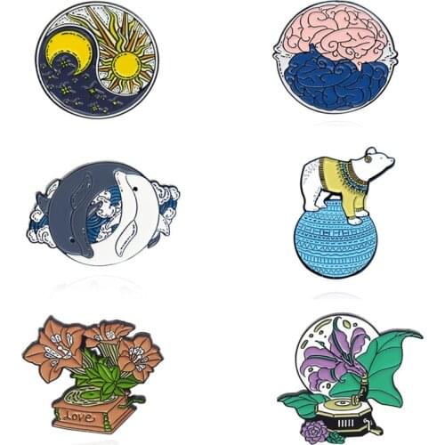 Cartoons Anime Animal Lapel Pins Fashion Enamel Badges Women Cute Brooches Jewelry Accessories On Clothes Mini Decorative Brooch
