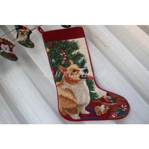 Free Shipping Christmas Needlepoint Socks Hand knotted Merry Christmas Stocking Sock Cute Dogs Design Stocking Socks 28X43CM