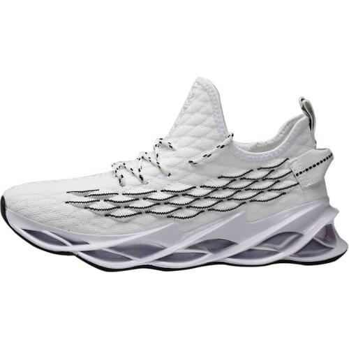 2021 Spring new fashion casual sports shoes Korean style personality blade male student shoes