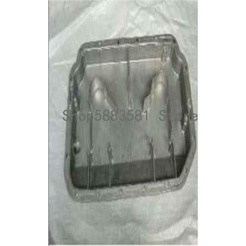 CAR Lower part of oil pan with oil level sensor opening Vol ksw age nau diS kod aPa ssa t Cylinder block with piston 2 4 2 8 lit