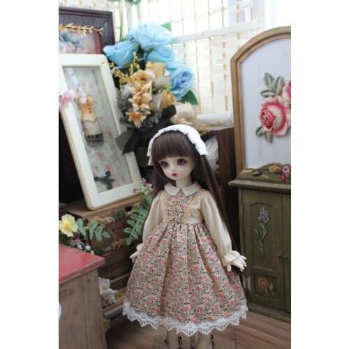 BJD doll dress is suitable for 1/31/41/6 and Blythes giant baby fashion pastoral dress skirt + white simple headpiece suit