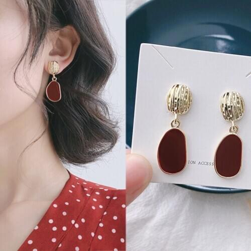 Charm S925 Needle Fashion Earrings Temperament Niche Earrings Ins Simple Geometric Piece Wine Red Girl Earrings Bulldog
