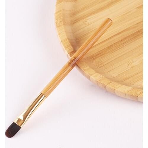 High end T Series Bamboo Handle Precision Concealer Brush Lipstick Brush Makeup Brush Tool