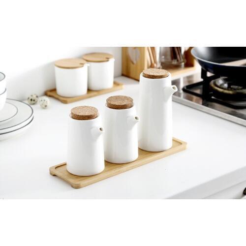 1SET Kitchen Ceramic White Gravy Boats Oil Pot Vinegar Soy Sauce Bottle Pepper Seasoning Bottle Seasoning Jar Bamboo OK 0888