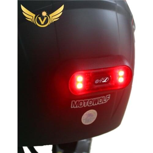 Motorcycle Helmet Night Light Cycling Strip Safety Signal Warning Light Universal LED Motorcycle Helmet Taillight