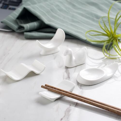 4pcs/set, Bone china fork holder, ceramic chopsticks coaster, spoon placemat, placemats for table, desk accessories, drying mats