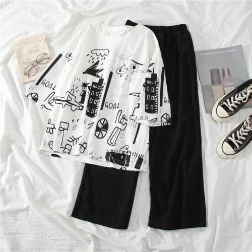 Womens Summer Korean Fashion Graffiti Printing Half-sleeved T-shirt Harajuku Top+Casual Nine-point Wide-leg Pant Two-piece Suit