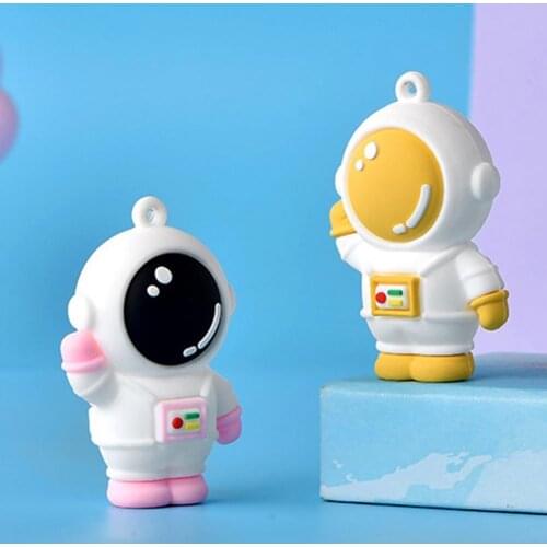 Astronaut Craft Toy Nordic Style Ornamental Multi-color Cute Beckoning Astronaut Figurine Desk Decor Sculpture Mini Craft