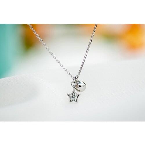 Trendy Jewelry Simple Star Pendant Necklace 2021 New Personality Shiny Zircon Short Chain Necklace For Girl Gifts