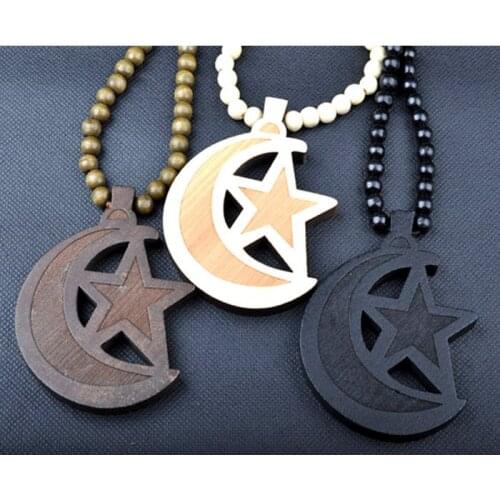 Hip Hop Wood Moon and Star Pendant Necklace Men Rock Style Wooden Beads Long Chain Necklace Male Good Wood Jewelry Party Gif