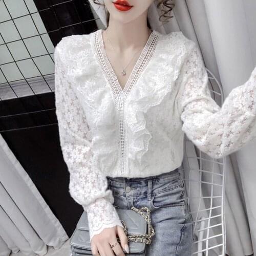 Lace bottoming shirt women 2021 new spring V-neck lotus leaf embroidery flowers hollow lantern sleeve western style blouse