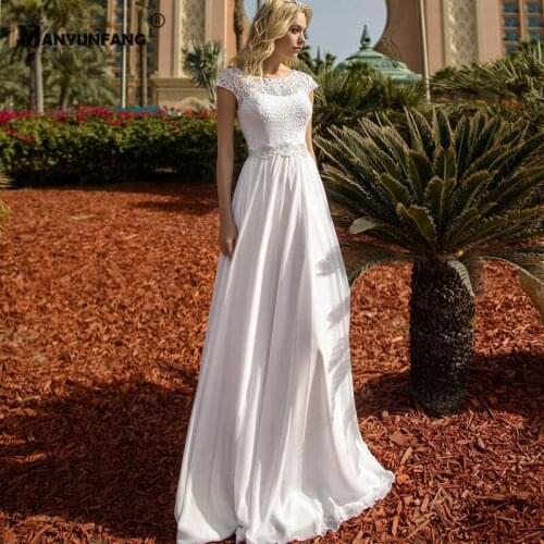2021 Hot Sale O-Neck Cap Sleeve Embroidery Appliques Tulle A-Line Wedding Dress Custom Made Lace Up Court Train Bridal Gown