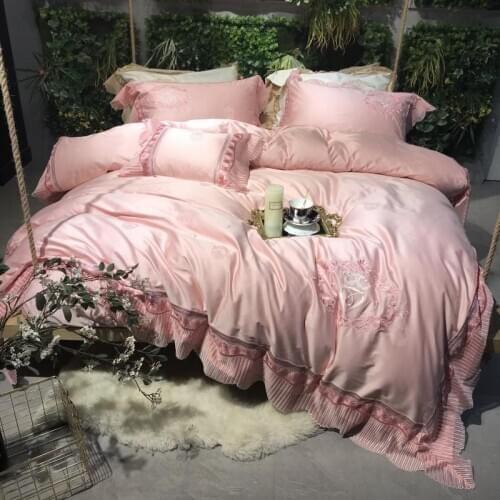 New 120S Egyptian cotton Pink White Golden Luxury Royal Bedding sets Queen King Lace Duvet cover Bed sheet set Pillowcase 4/6pcs