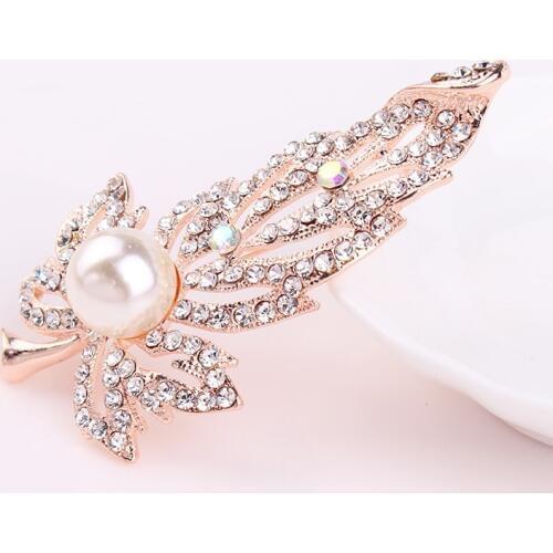 TODOX Brooch New Fashion crystal exquisite cute leaf Rhinestone pearl pins garment accessory wedding grade gifts lady gentleman