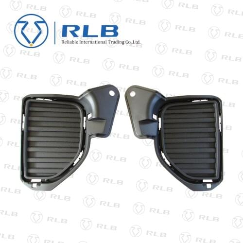 For Toyota Hiace Fog Lamp Cover 53112-26060R 53113-26060L Commuter