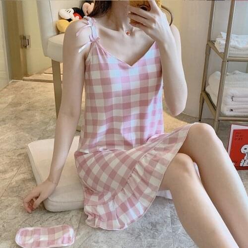 Summer V-neck sling nightdress with chest pad pajamas womens sling thin nightdress cute and fresh girls night wear home service