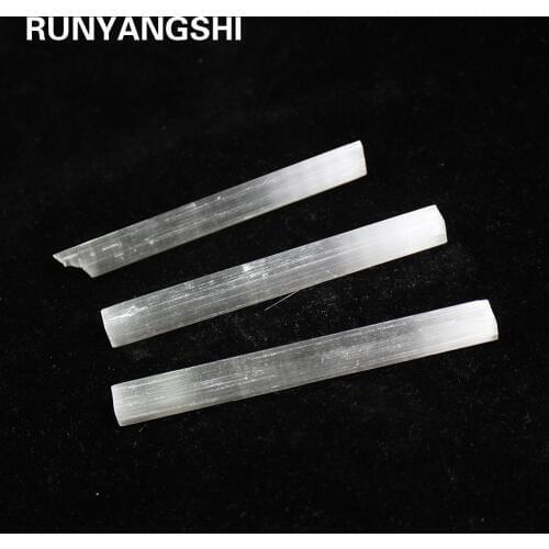 3pcs Irregular Selenite Crystal Stick Wand Polishing Crystal Stone Reiki Healing Energy Infused Stone Tray Pedestal
