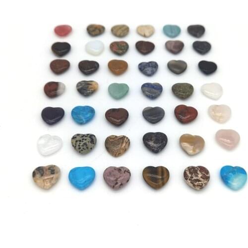 Gift Love Puffy Heart Shaped Stone Love Healing crystal Gemstone Natural Rose Gem Quartz Crystals Natural Quartz Crystals