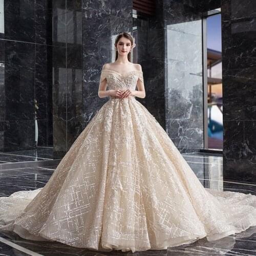 Luxury Trailing One-shoulder Looks Thin Bridal Wedding Dress Fairy Bride Trailing French Hepburn Court Princess Romantic A074