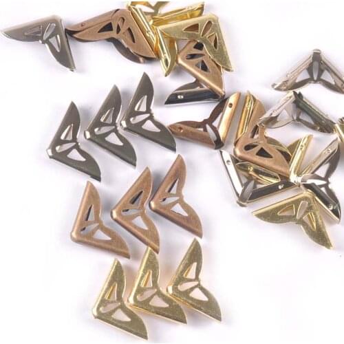 30pcs/lot Antique Metal Books Corners Protectors Scrapbooking Albums Accessories DIY Decorative Menus Folders Box Corner 22x22mm