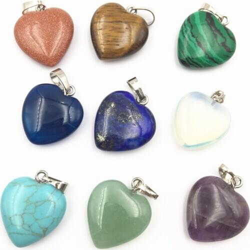 Wholesale Charms Assorted Heart Shape Pendant 20MM Natural Stone Crystal Sandstone Jades Amethysts Pendants for Jewelry Making